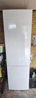 Bosch Koelkast, Ophalen, 200 liter of meer, 160 cm of meer, Zo goed als nieuw