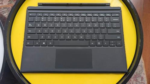 Microsoft Surface Pro 4/3 Keyboard (toetsenbord), Computers en Software, Toetsenborden, Zo goed als nieuw, Ophalen of Verzenden