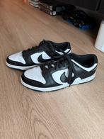Nike low dunk panda zwart wit maat 42.5, Zwart, Nike, Ophalen of Verzenden, Sneakers of Gympen