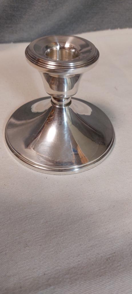 Zilveren kandelaar, glad, 8 cm hoog, dubbele bobeche, Huis en Inrichting, Woonaccessoires | Kandelaars en Kaarsen, Gebruikt, Kandelaar