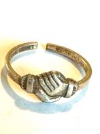 Vintage zilveren vriendschaps “kinder” ringetje, Sieraden, Tassen en Uiterlijk, Ringen, Gebruikt, Ophalen of Verzenden, Kleiner dan 17