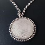 Zilveren tientje 1973 in zilvere hanger met zilveren ketting, Met hanger, Gebruikt, Ophalen of Verzenden, Zilver