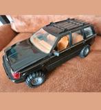 Jeep grand cherokee 4x4 1995 limited zwart.schaal 1;18, Ophalen of Verzenden, Auto, Overige merken