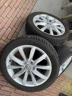 17 inch Dijon velgen met conti winterbanden VW Golf -Jetta, Auto-onderdelen, 17 inch, Banden en Velgen, Gebruikt, Personenwagen