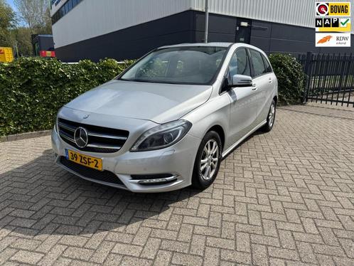 Mercedes-Benz B-klasse 180 Ambition dsg camera navi cruise c, Auto's, Mercedes-Benz, Bedrijf, B-Klasse, ABS, Achteruitrijcamera