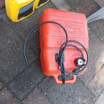 Yamaha tank 20 liter beschikbaar voor biedingen
