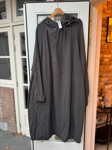 Asteroid jurk Rundholz Mainline maat OS beschikbaar voor biedingen