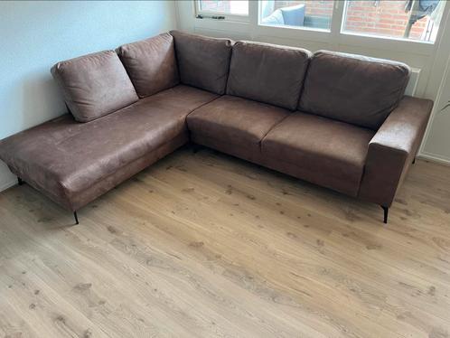 Hoekbank Microleder van nog geen 1,5 jaar oud incl garantie!, Huis en Inrichting, Banken | Bankstellen, Zo goed als nieuw, Hoekbank