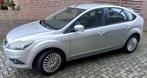 Ford Focus 1.6 Titanium Trekhaak/Cruise/Airco/Navigatie), Auto's, 1596 cc, Gebruikt, 4 cilinders, 620 kg