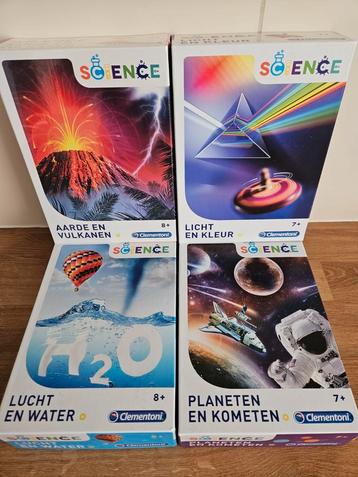 Clementoni 4 ontdek sets H2O, licht, planeten en vulkanen  beschikbaar voor biedingen