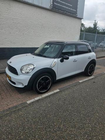 Mini Countryman 1.6 Cooper 2010 Wit beschikbaar voor biedingen