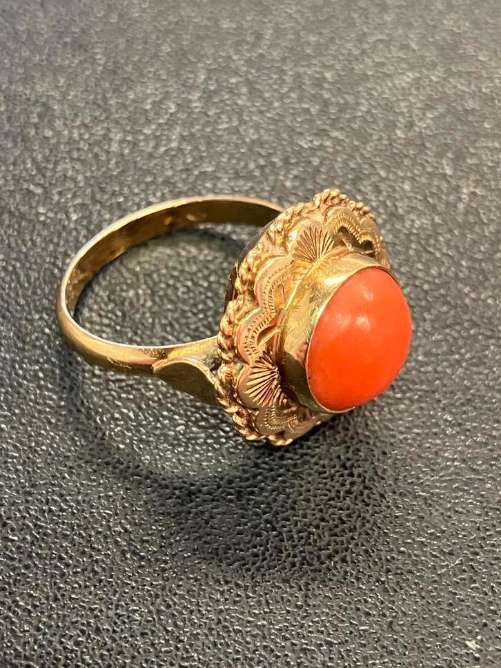 Prachtig ZWARE !! bloedkoraal ring 585 goud KOOPJE 🎁, Antiek en Kunst, Antiek | Goud en Zilver, Goud, Ophalen of Verzenden