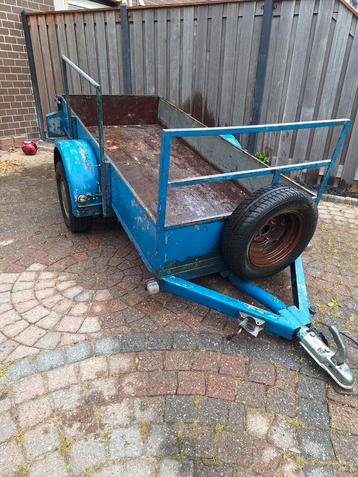 Mooie enkelasser aanhanger! beschikbaar voor biedingen