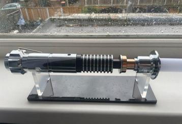 Luke lightsaber Kenjo baselit beschikbaar voor biedingen