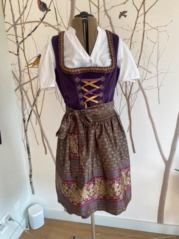 Dirndl 3-delig maat 42 Wiesnkonig beschikbaar voor biedingen