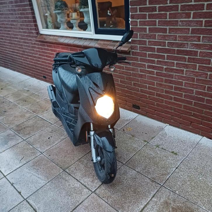 Kymco agility 50, Fietsen en Brommers, Scooters | Kymco, Gebruikt, Agility, Benzine, Ophalen of Verzenden