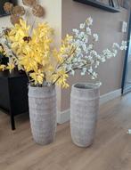 2 x vaas massief PTMD 50 cm hoog, Steen, Overige kleuren, 50 tot 75 cm, Ophalen of Verzenden