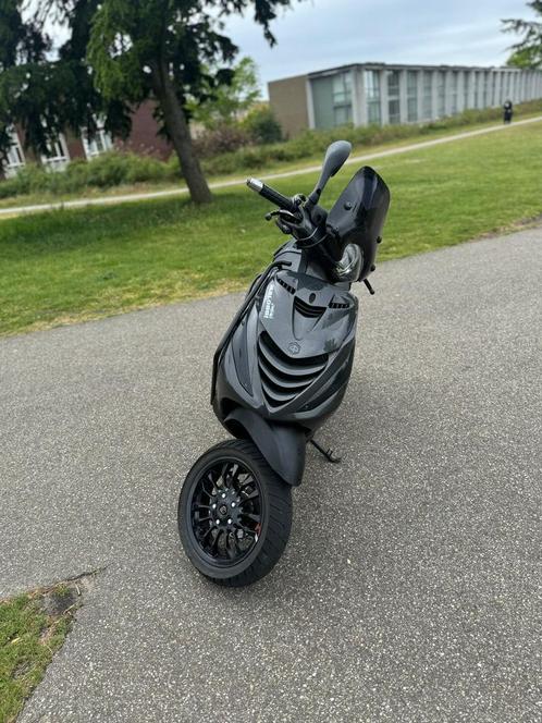 Piaggio zip 125cc brom, Fietsen en Brommers, Scooters | Piaggio, Ophalen of Verzenden