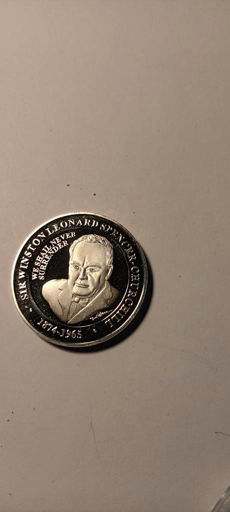Churchill Herdenkingsmunt WO II Slag om Berlijn., Postzegels en Munten, Munten | Europa | Niet-Euromunten, Losse munt, Overige landen