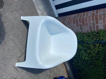 Ikea kuip tuinstoel beschikbaar voor biedingen