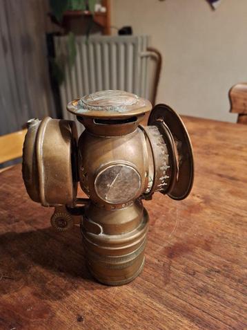  antieke karbiet lamp beschikbaar voor biedingen