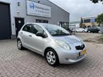 Toyota Yaris 1.3 VVTi Dynamic| 5DRS | AIRCO|, Gebruikt, 4 cilinders, Bedrijf, 985 kg