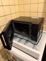 Toshiba Magnetron - Perfect voor snelle maaltijden!, Witgoed en Apparatuur, Magnetrons, Ophalen, Gebruikt, Magnetron, Draaiplateau