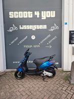 DIKKE PIAGGIO ZIP 80CC 2022 MALOSSI RS-1 FULL OPTION, Ophalen, Zo goed als nieuw