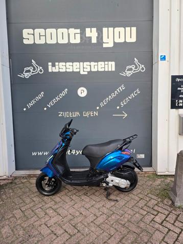 DIKKE PIAGGIO ZIP 80CC 2022 MALOSSI RS-1 FULL OPTION beschikbaar voor biedingen