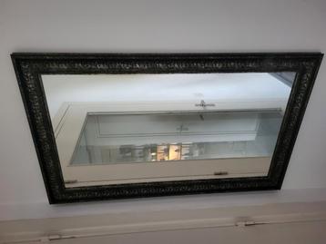 Mooie grote spiegel  beschikbaar voor biedingen