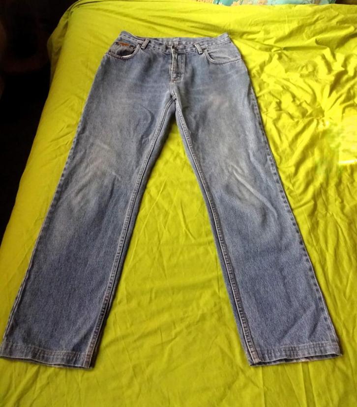 Blauwe jeans Maverick model Clinton maat 32 -34, Kleding | Heren, Spijkerbroeken en Jeans, Gedragen, W32 (confectie 46) of kleiner