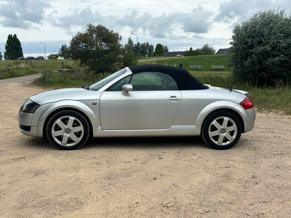 Super nette en goed onderhouden Audi TT cabrio 1.8 5v Turbo, Auto's, Voorwielaandrijving, TT, 4 cilinders, Cabriolet