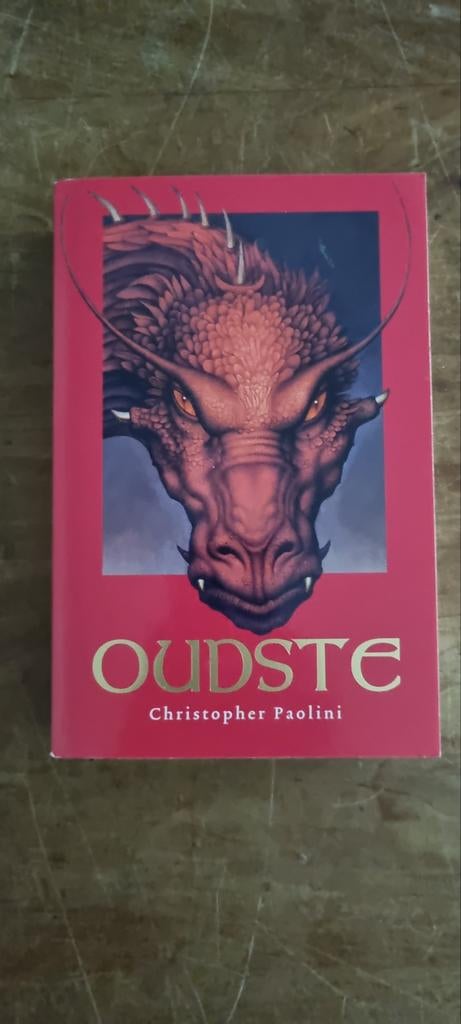 Oudste - Christopher Paolini - Eragon Serie, Boeken, Ophalen of Verzenden, Zo goed als nieuw, Christopher Paolini