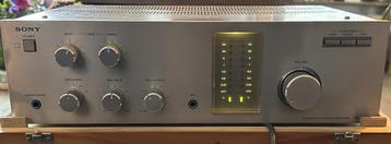 SONY vintage Versterker TA-333 met Phono ingang VU-meters beschikbaar voor biedingen