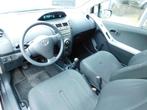 Toyota Yaris 1.0 VVTi Acces | Airco | AUX | (bj 2011), Voorwielaandrijving, Gebruikt, 750 kg, Elektrische ramen