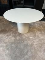 Eettafel rond 120cm conposiet wit, Huis en Inrichting, Info@savoireinteriors.com, Overige materialen, 100 tot 150 cm, Rond
