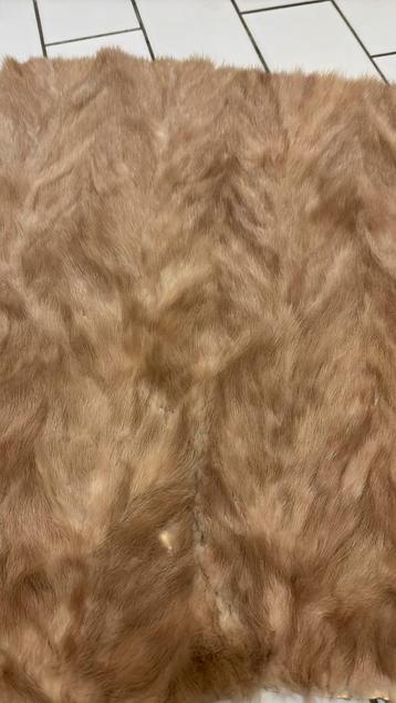 Nerts vacht kleedje 50 x 38 beige , nieuw beschikbaar voor biedingen