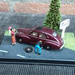 1:43 PEUGEOT 203 DIORAMA, Hobby en Vrije tijd, Modelauto's | 1:43, Ophalen of Verzenden, Gebruikt, Auto, Overige merken