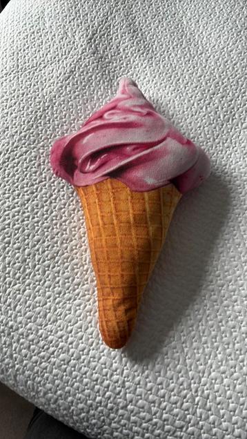 Kussen ijsje beschikbaar voor biedingen