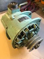 Land Rover Lightweight dynamo 24 volt Engelse uitvoering., Ophalen of Verzenden