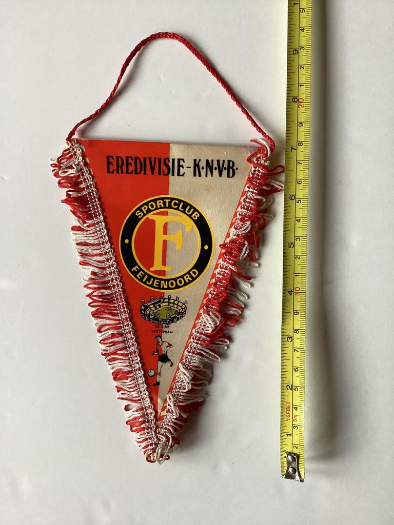 Feyenoord-vaantje uit het seizoen 1979-80, Verzenden, Zo goed als nieuw, Feyenoord, Vaantje of Sjaal