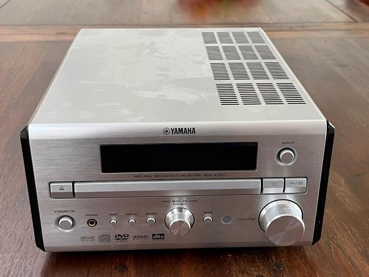 yamaha rdx e700 pianocraft receiver versterker cd dvd speler, Audio, Tv en Foto, Versterkers en Receivers, Zo goed als nieuw, Stereo