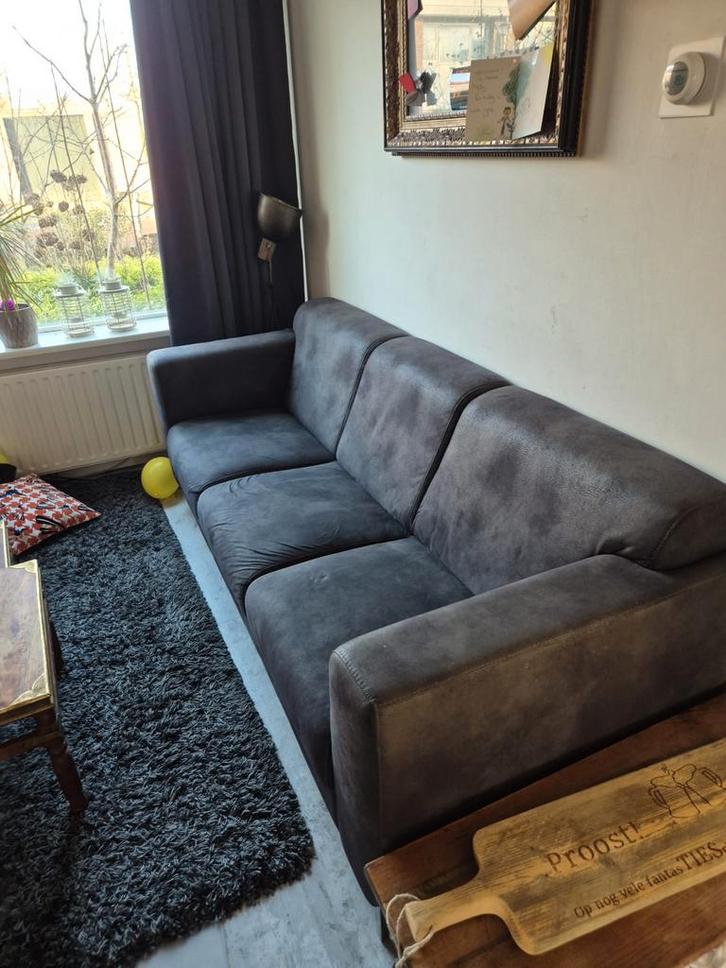 Nette bank, Huis en Inrichting, Banken | Bankstellen, Driepersoons, 200 tot 250 cm, 75 tot 100 cm, Ophalen of Verzenden