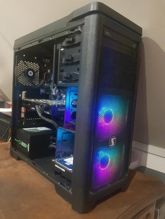 Intel i7 game pc Windows 11, Computers en Software, Desktop Pc's, Gebruikt, 3 tot 4 Ghz, HDD, SSD, 16 GB, Met videokaart, Gaming