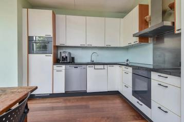 Complete Keuken met Miele Inbouw + Granieten werkblad beschikbaar voor biedingen