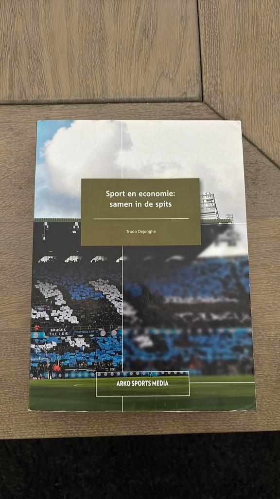 Sport en economie: samen in de spits, Boeken, Schoolboeken, Zo goed als nieuw, Nederlands, Overige niveaus, Ophalen of Verzenden