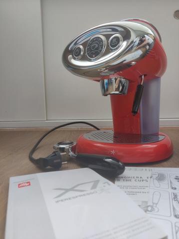 illy Iperespresso X7.1 espressomachine – rood beschikbaar voor biedingen