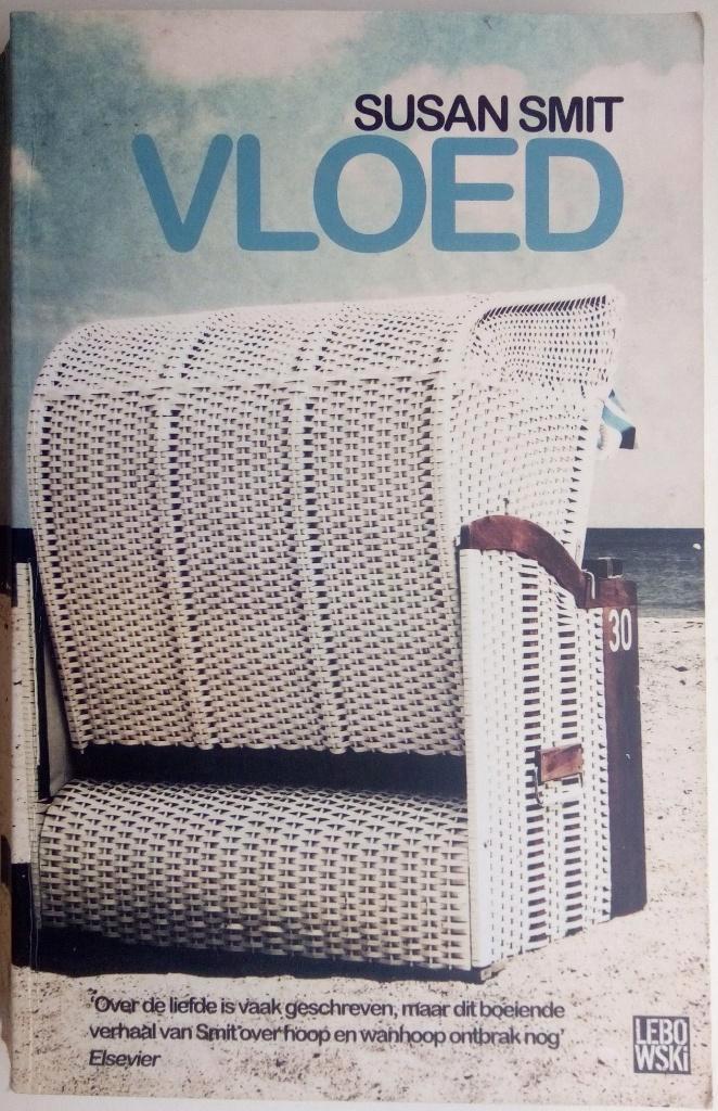 Vloed. ISBN 9789048808304., Boeken, Romans, Gelezen, Verzenden