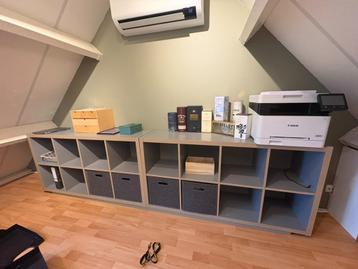 IKEA KALLAX vakkenkast grijs/houteffect 2 stuks beschikbaar voor biedingen