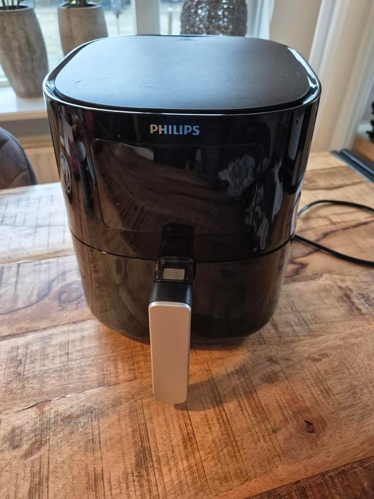 Philips HD9252 Airfryer Essential - Als nieuw!, Witgoed en Apparatuur, Airfryers, Zo goed als nieuw, Airfryer, 750 t/m 999 gram